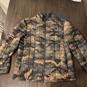 The North Face Men's Thermoball Camo Puffer Jacket
